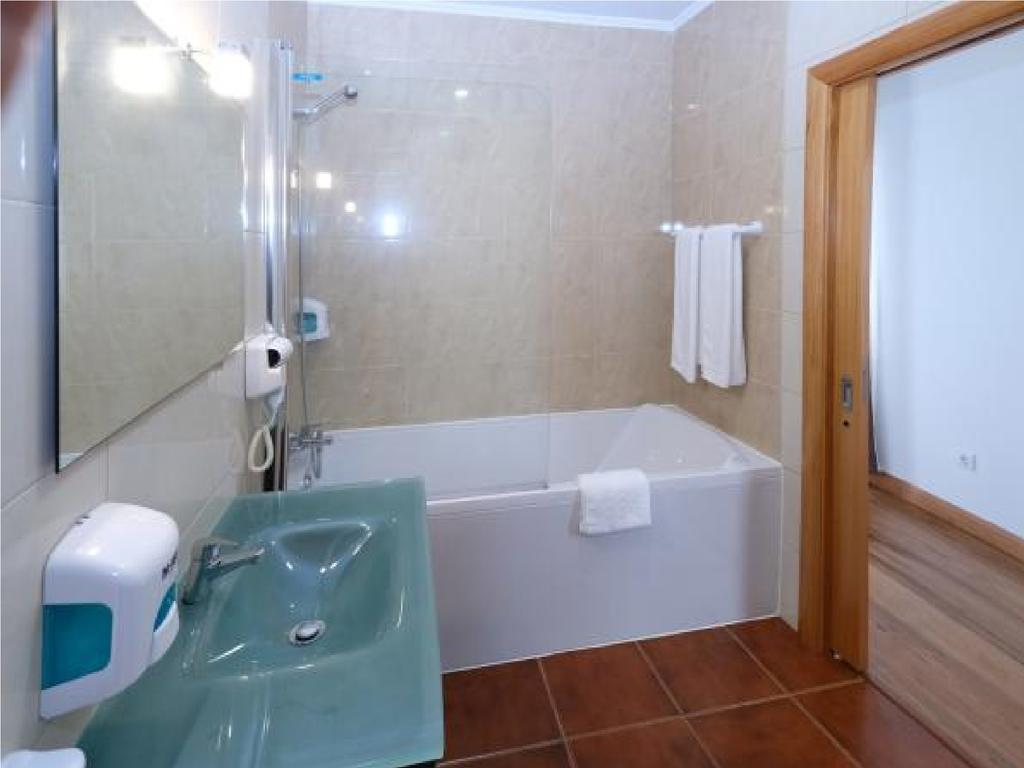Casa Lagar de Pedra Guest House Santa Cruz da Graciosa Bagian luar foto