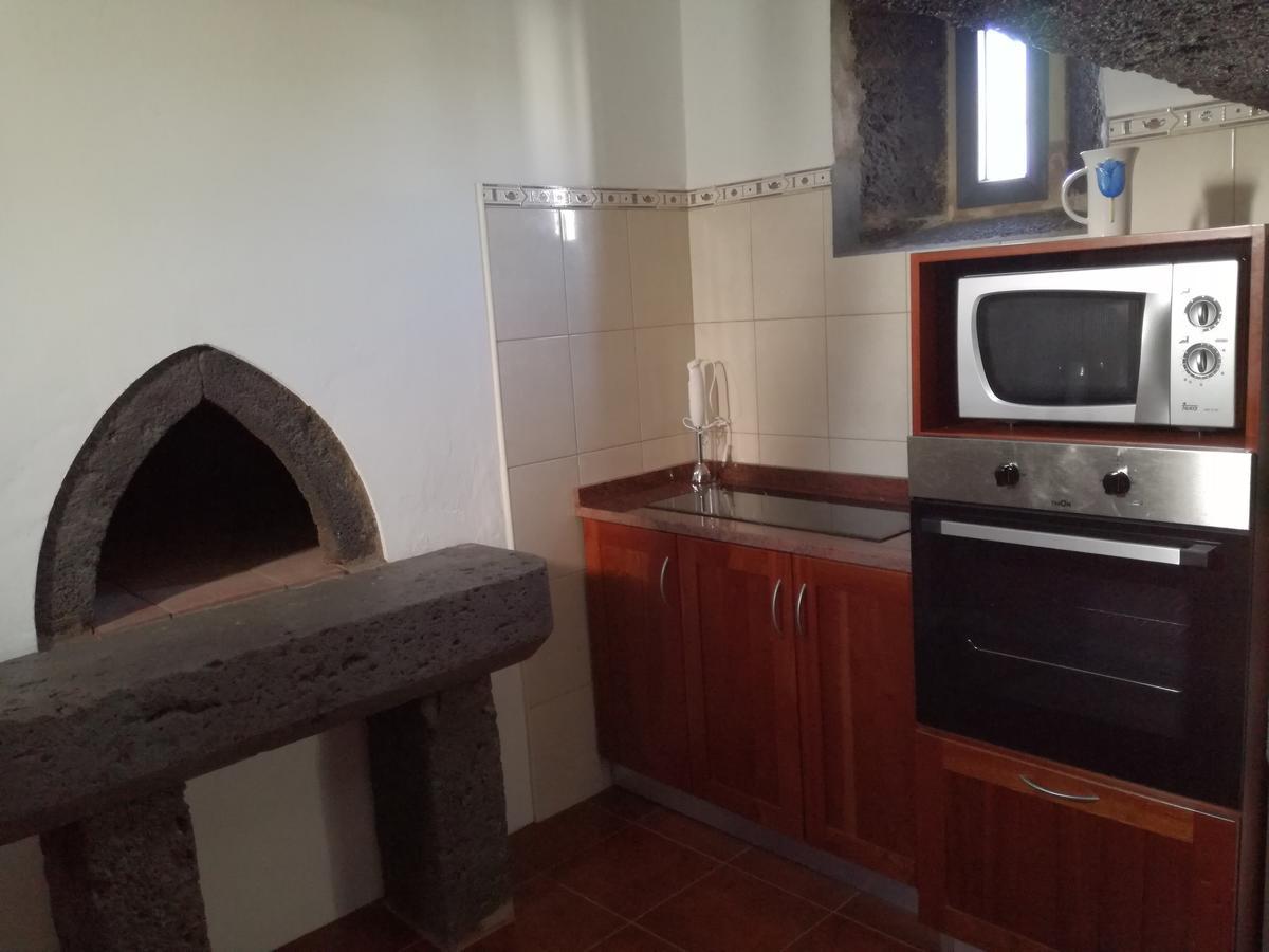 Casa Lagar de Pedra Guest House Santa Cruz da Graciosa Bagian luar foto